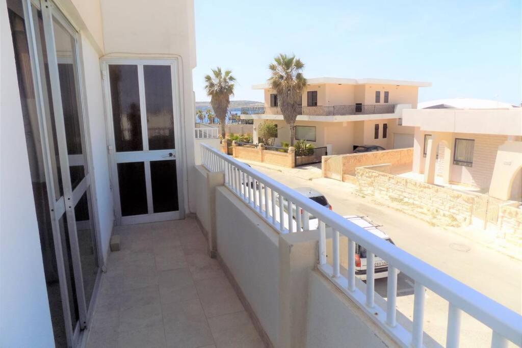Sunshine Holiday Apartment 5 With Spectacular Seaviews St. Paul's Bay Bagian luar foto