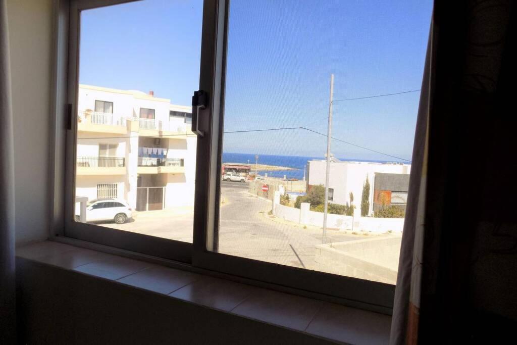 Sunshine Holiday Apartment 5 With Spectacular Seaviews St. Paul's Bay Bagian luar foto